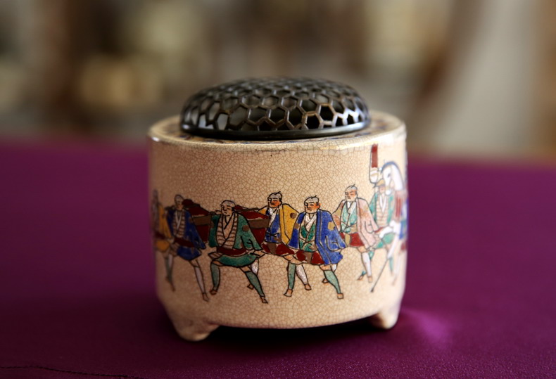 1516 薩摩焼 寿官 香炉 日本陶瓷萨摩烧香道具沈寿官制色绘大名