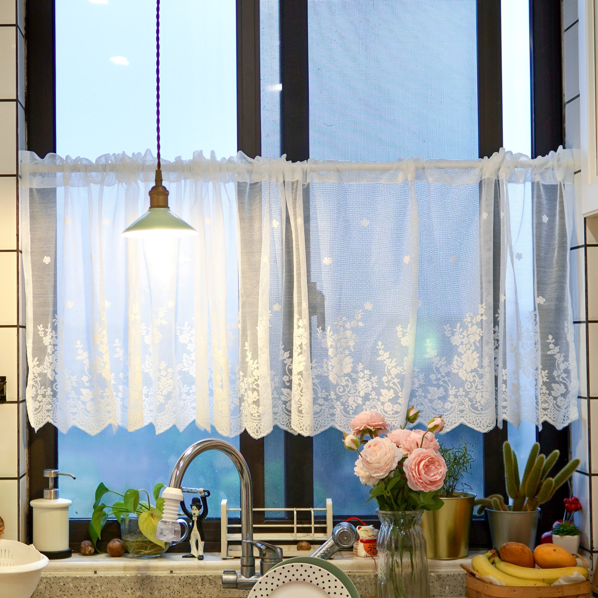 Clean cloth lace kitchen half curtain cut coffee curtain curtain American white palace wave curtain at the bottom of the field