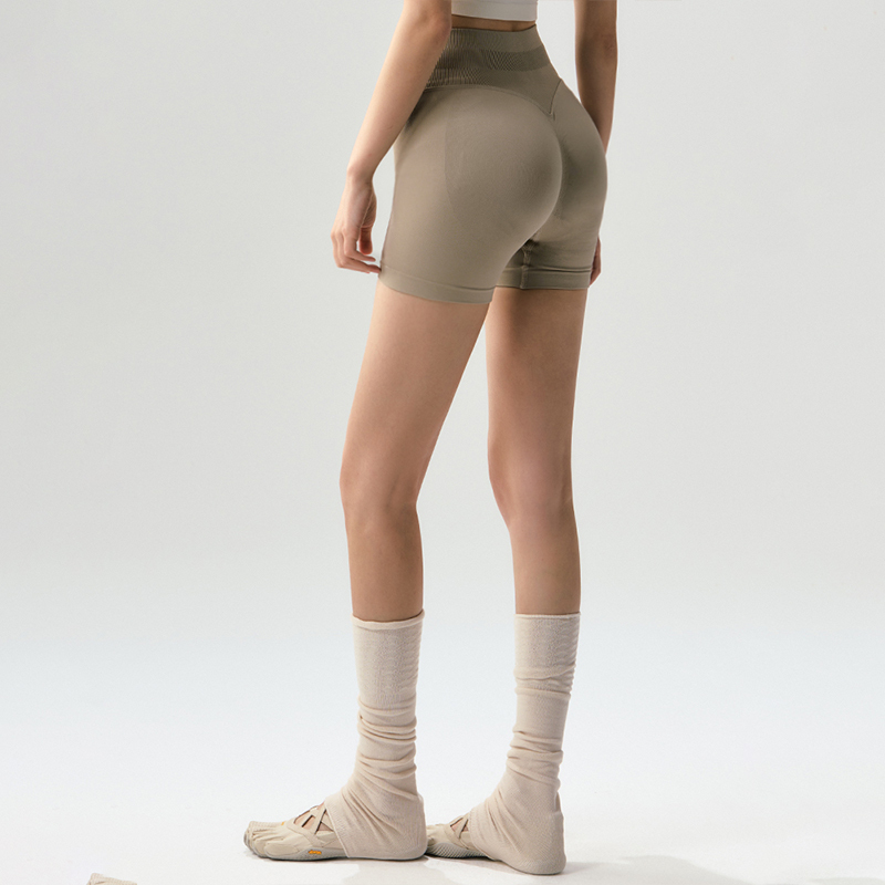 Weightlifting Fairy New High-Waisted Butt-Lifting Yoga Shorts for Women, Pilates Training Fitness Three-Quarter Pants, Quick-Drying Sports Pants Weightlifting Fairy New High-Waisted Butt-Lifting Yoga Shorts for Women, Pilates Training Fitness Three-Quarter Pants, Quick-Drying Sports Pants