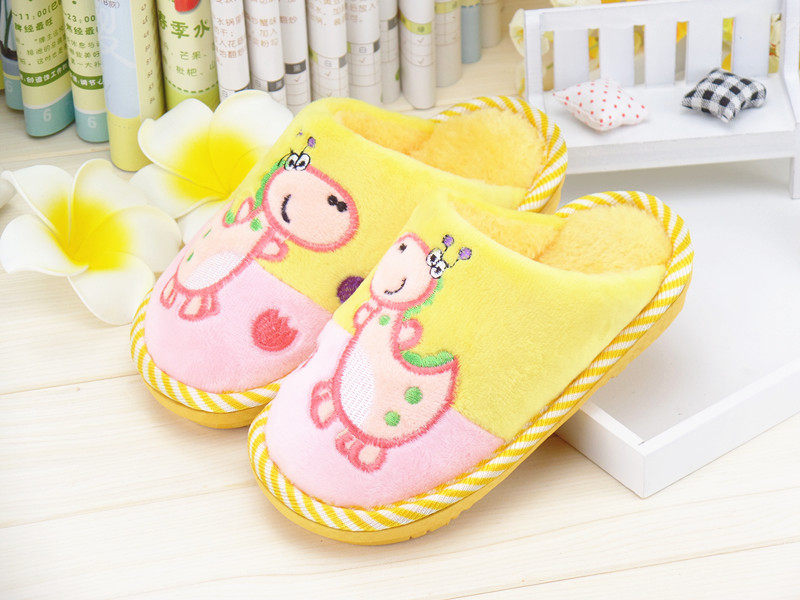 Pantoufles enfants en suède pour hiver - semelle autre - Ref 1015460 Image 49