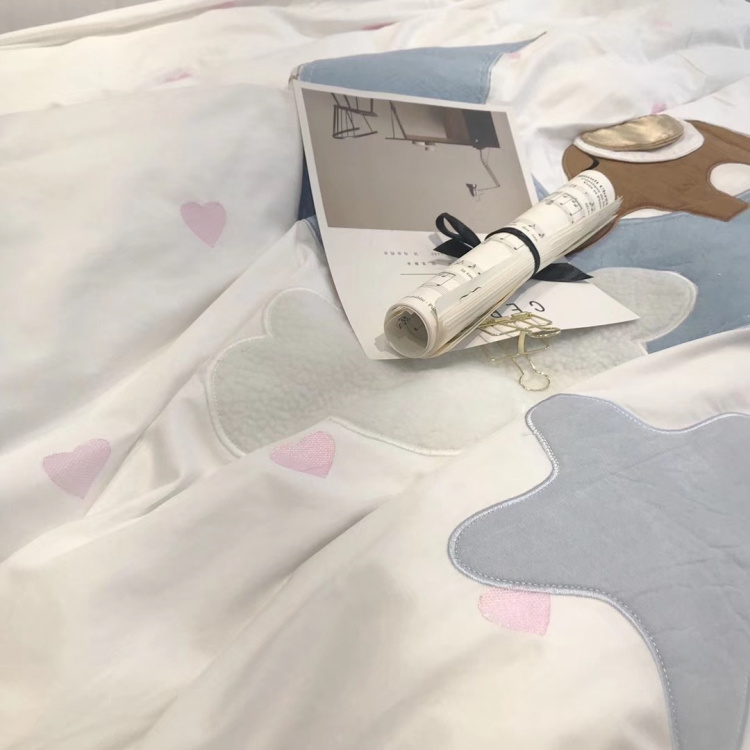 Trẻ em gái bốn mảnh cotton bé gái hoạt hình bông tấm chăn 1,2m ba mảnh giường học sinh - Bộ đồ giường bốn mảnh chăn ga forever