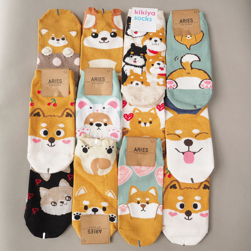 2 Pairs of Korean Socks with Shiba Inu Dog Designs, Cute Cartoon Akita Socks, Short Socks in Stock 2 Pairs of Korean Socks with Shiba Inu Dog Designs, Cute Cartoon Akita Socks, Short Socks in Stock