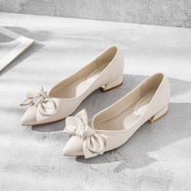 Pointed middle heel single shoe woman coarse heel genuine leather butterfly knot rice white high heel shoe 3cm shallow mouth One foot pedal bean-bean shoes