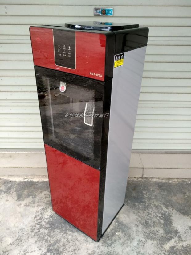 Máy đường ống thẳng đứng cửa kính đôi ấm nóng lạnh đẩy cốc nước với máy lọc nước uống thẳng bộ lọc nước sinh hoạt
