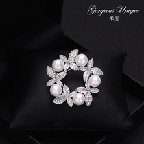 Korean minimalist exquisite high-grade butterfly Crystal pearl brooch coat sweater cardigan shawl buckle clothes accessories