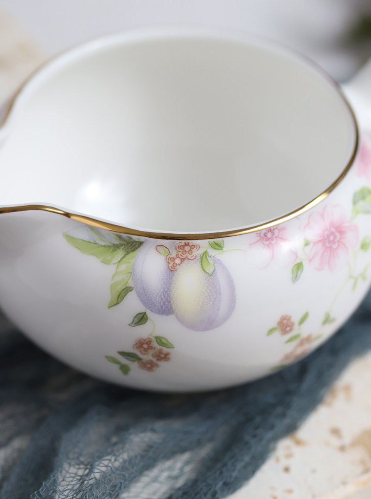 Сейчас в наличии великобритания подлинный Wedgwood Sweet Plum сладкий ягода костяной фарфор кофе Оборудование сахарное бак банка 