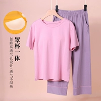 Розово-фиолетовые штаны, короткий рукав