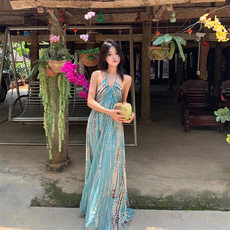 Женское платье 西双版纳泰国覆古波西米亚挂颈吊带洋装女性感露背海边度假长裙