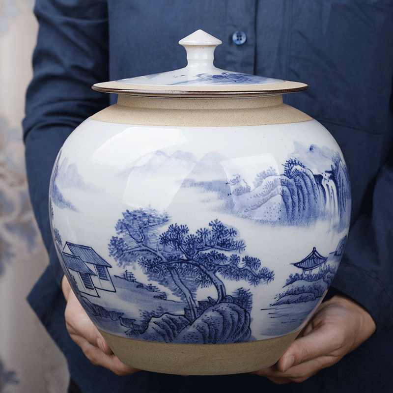 Jingdezhen ceramic large blue and white porcelain tea pot seal pot with cover moistureproof household storage warehouse pu 'er tea pot