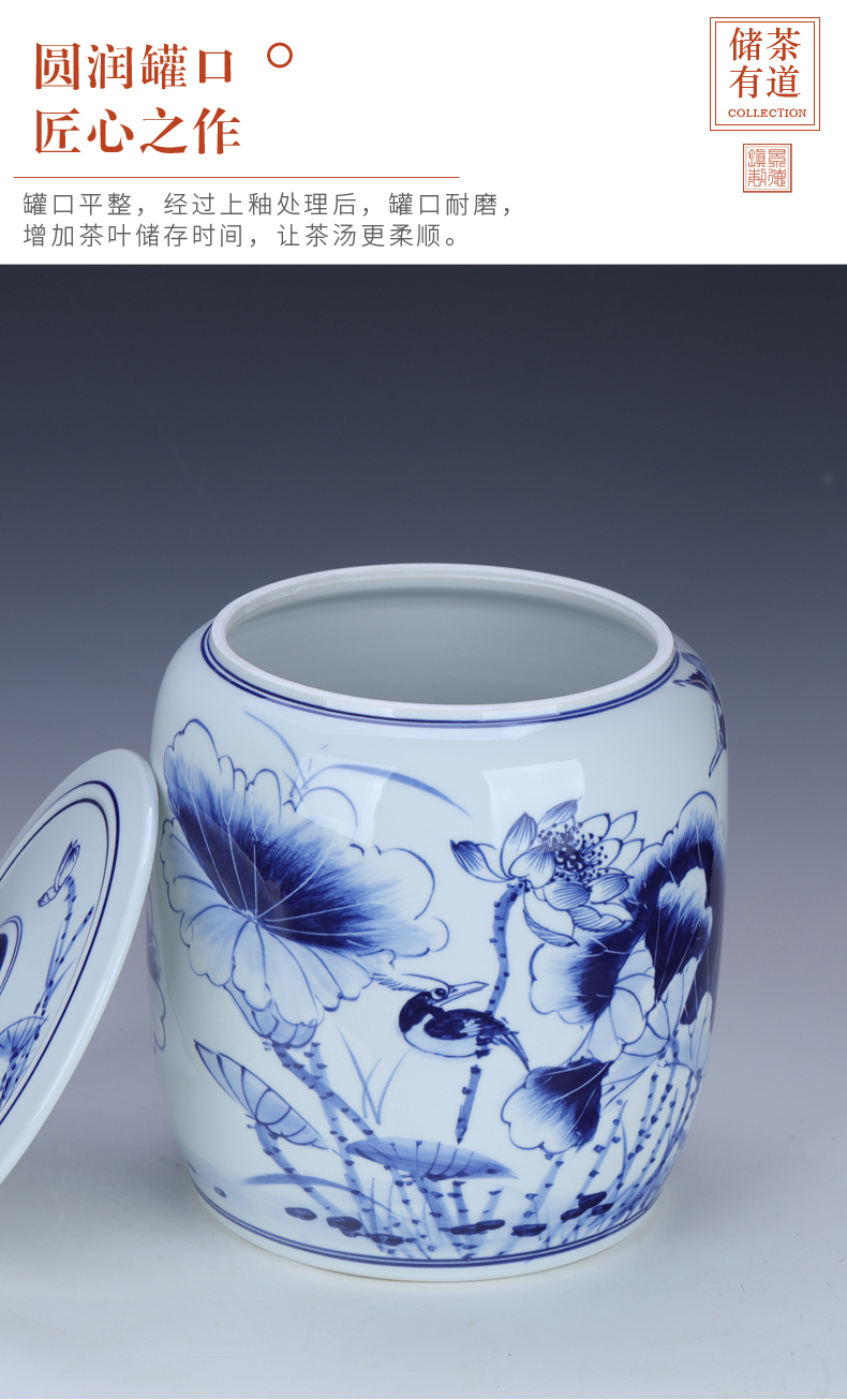 Jingdezhen blue and white porcelain hand - made lotus caddy fixings large household ceramic tea urn storage tanks with cover puer tea cake