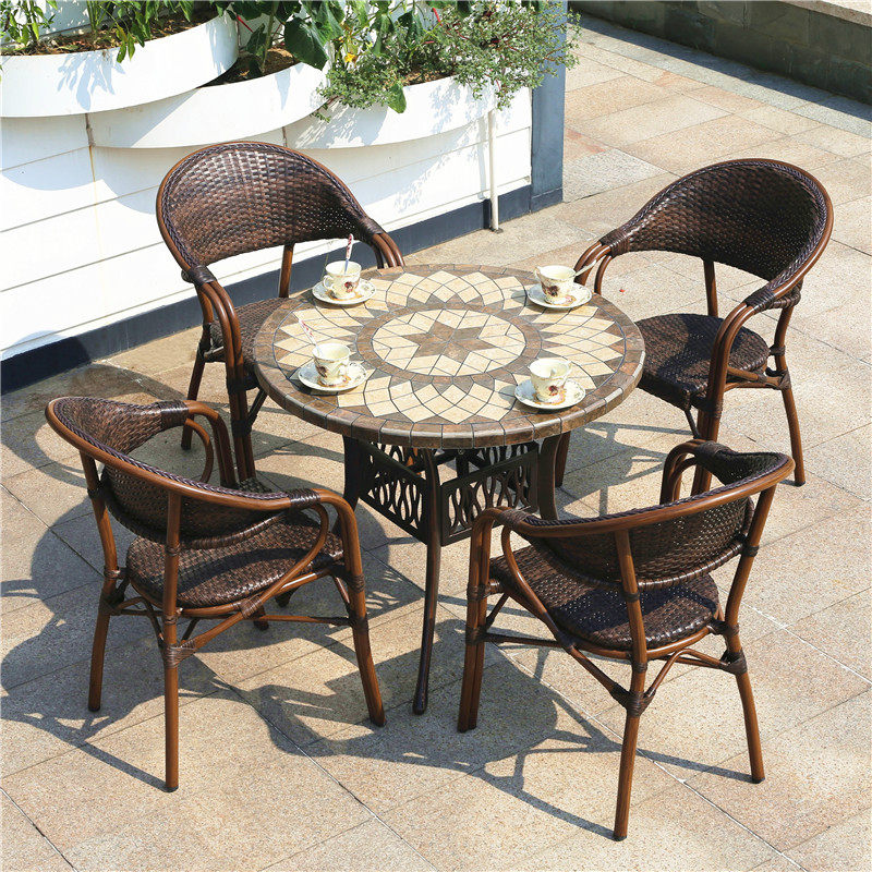 Outdoor courtyard rattan chair open-air outdoor high-end villa garden leisure balcony milk tea shop with marble tables and chairs