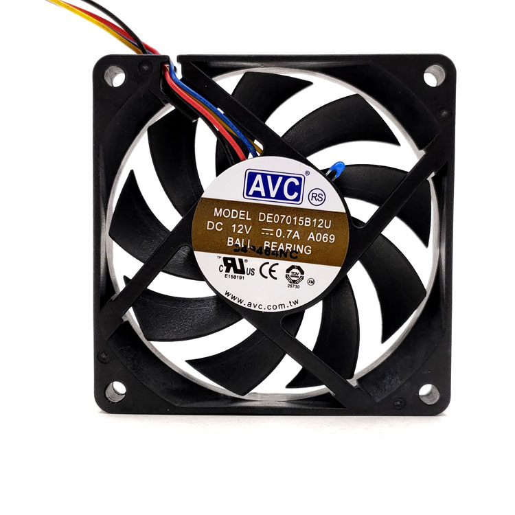 Originally installed Taiwan AVC Chihong DE07015B12U T12U 12V 0 70A CPU server cooling fan