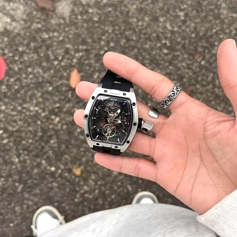 2026 Fully Automatic Mechanical Watch for Men, Large Dial, Barrel-Shaped, Skeleton Design, Trendy, Waterproof, Mechanical Watch, Sports Model for Men 2026 Fully Automatic Mechanical Watch for Men, Large Dial, Barrel-Shaped, Skeleton Design, Trendy, Waterproof, Mechanical Watch, Sports Model for Men