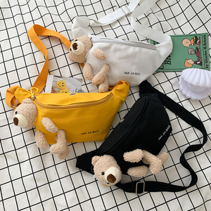 网红小熊包女腰包百搭胸包单肩帆布包