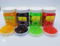 The back kitchen hotel uses molecular cuisine caviar fruit caviar fruity burst beads cold dish plate decoration mood book