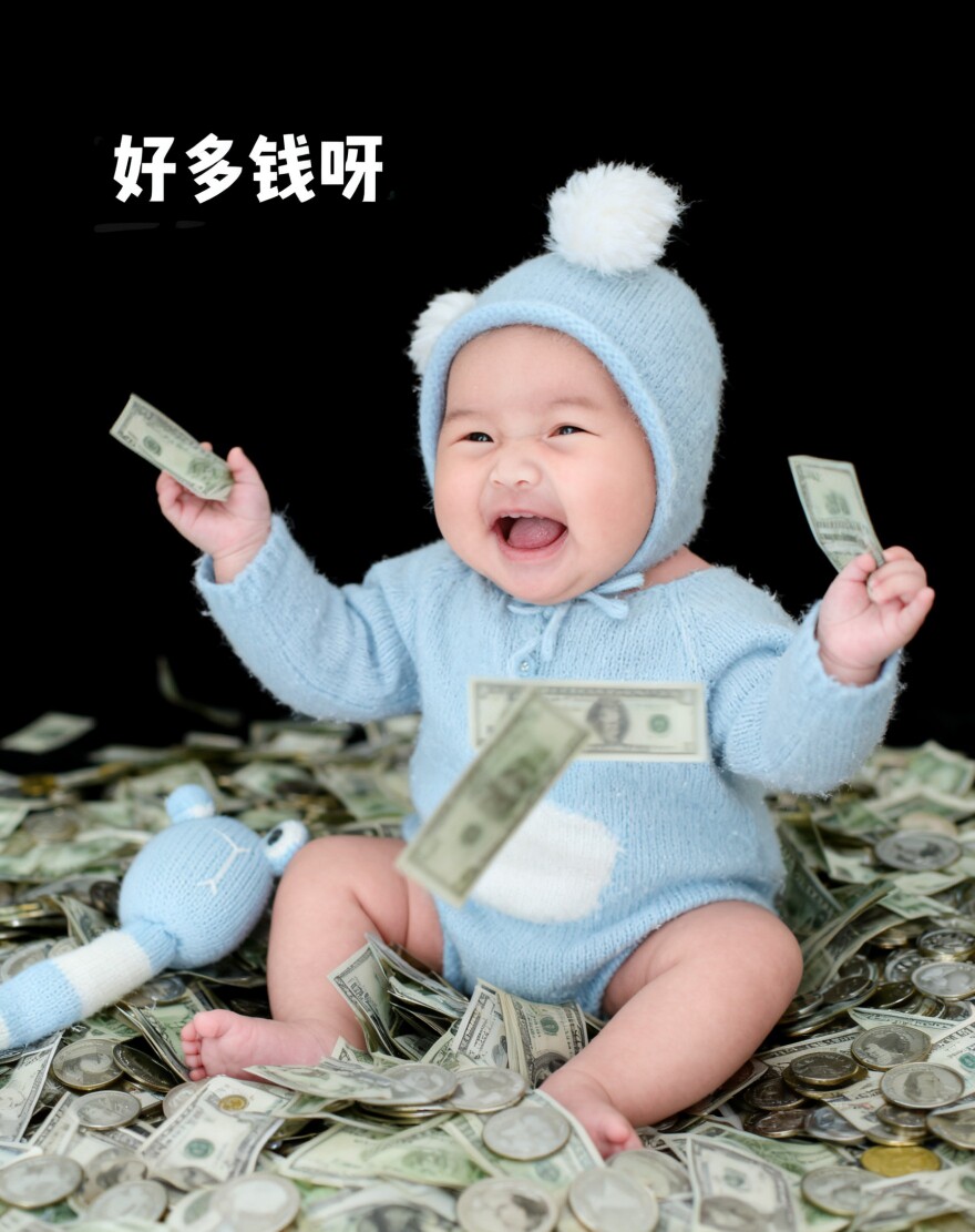 亲子装  妈妈装的LOGO