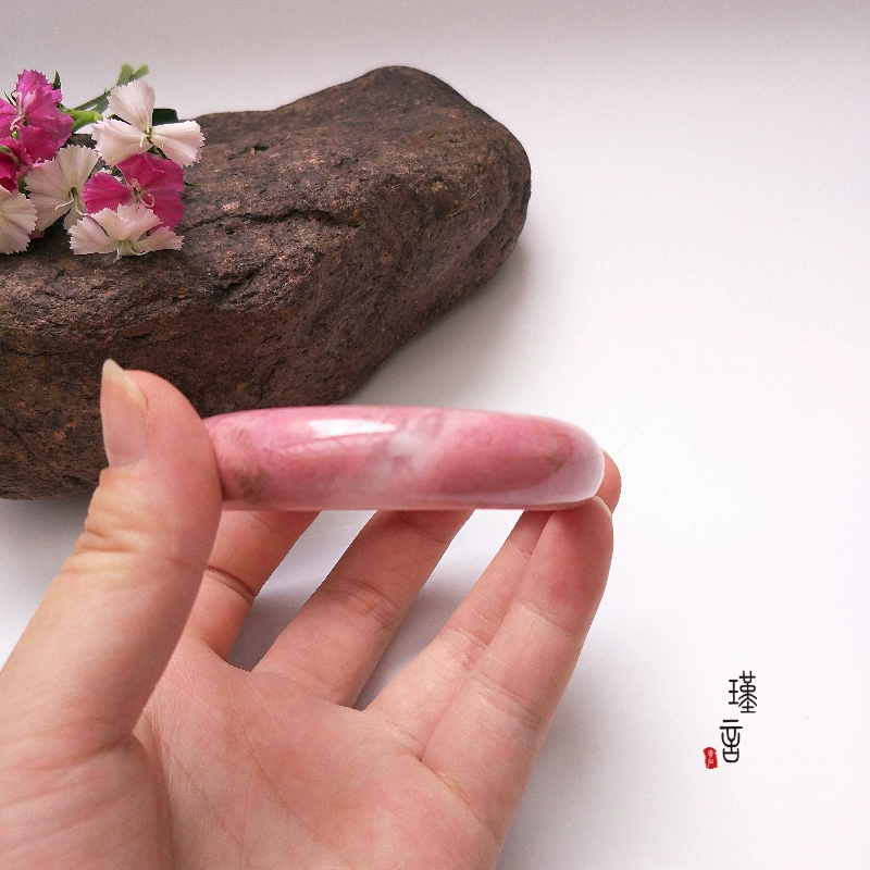 Vòng đeo tay tự nhiên Rose Wisdom Peach Stone Rose Stone High Sứ Hồng Nenhua Hua Wei Hui Bracelet nữ đá thạch anh tóc vàng