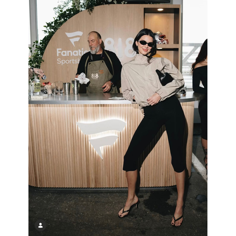 Kendall Jenner Style Taffeta Silk Glossy Stand Collar Jacket American Loose Short Sporty Casual Coat