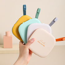 Mask storage box portable childrens student mouth and nose mask storage bag temporary storage clip sealed mini portable waterproof dust box