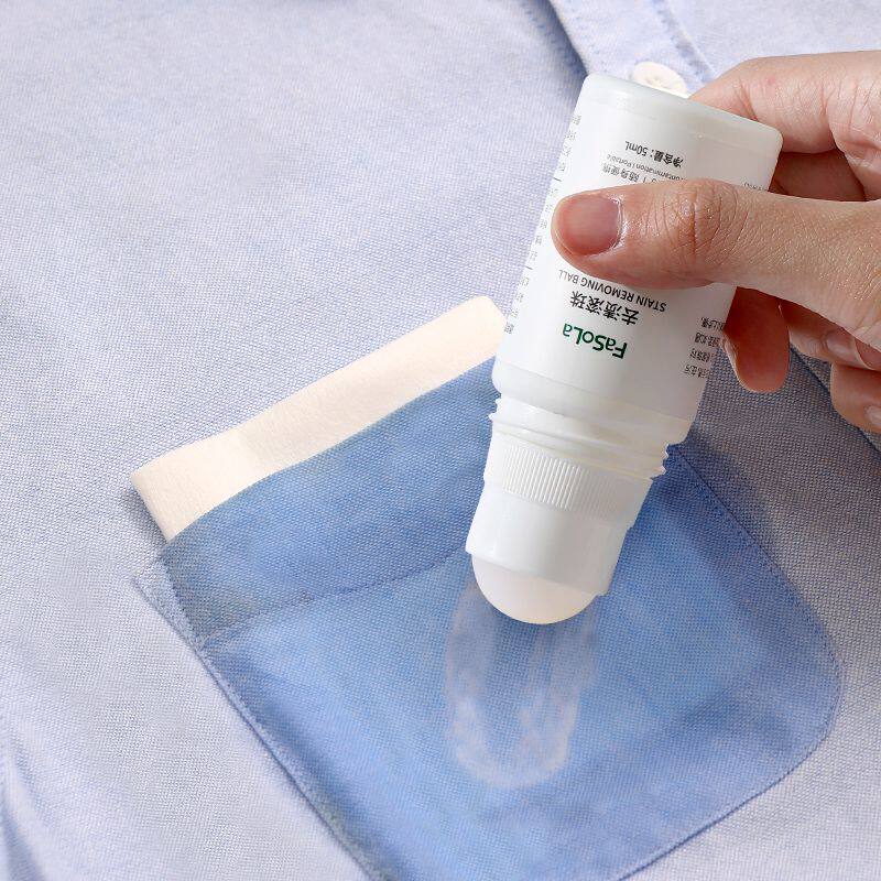 De-stain Ball clothing Go to oil stain Stain Decontamination Cleanser down jacket Washed Dry Lotion portable de-stains Stain Deity