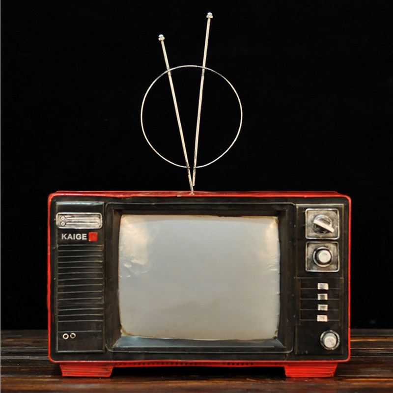 Eurostyle Retro Antique TV Radio Photography Props Iron Art Model Coffee Hotel Decoration Pendulum