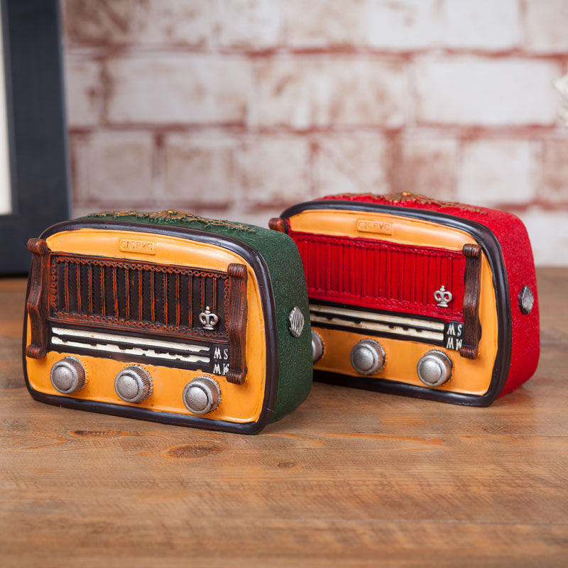 Retro Nostalgia Resin Radio Imitation Ancient Model Creative Pendulum storefront Ornament Display Props Craft Gift Hem Accessories