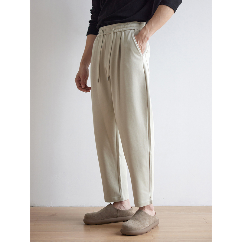 Single Pleated, Wide and Airy Feel~ Breathable Cotton-Like, Slightly Loose-Fitting Harem Nine-Point Pants for Men, Suitable for Spring and Summer Single Pleated, Wide and Airy Feel~ Breathable Cotton-Like, Slightly Loose-Fitting Harem Nine-Point Pants for Men, Suitable for Spring and Summer