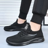 Весенние слипоны, спортивная обувь, повседневная обувь, тренд сезона, мягкая подошва, для бега