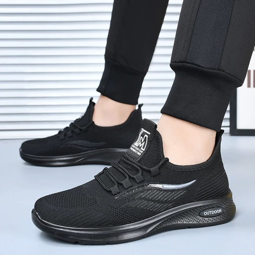 Весенние слипоны, спортивная обувь, повседневная обувь, тренд сезона, мягкая подошва, для бега