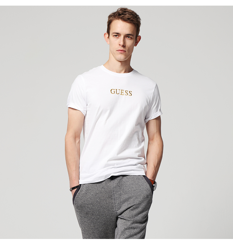 GUESS vài mô hình 2018 mùa xuân và mùa hè của nam giới LOGO màu rắn vòng cổ ngắn tay T-Shirt-MI2K9414K áo thun nam có cổ