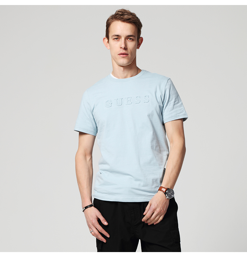 GUESS vài mô hình 2018 mùa xuân và mùa hè của nam giới ba chiều nổi LOGO ngắn tay T-Shirt-MI2K8432K