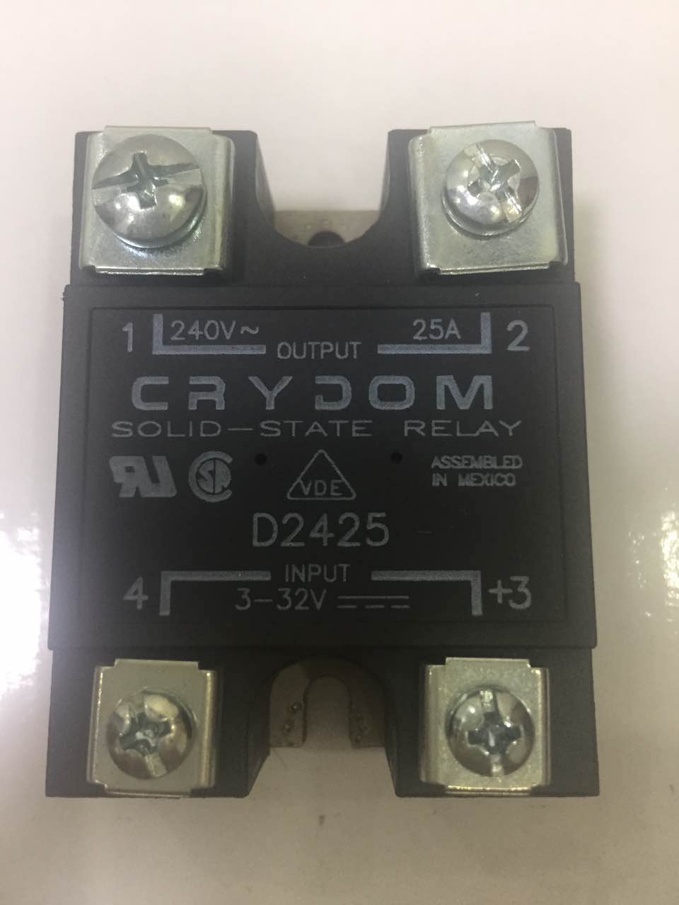 New original CRYDOM SST D4890