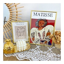 (Decorative painting) Matisse Picasso ins Korean Coffee Shop B&B decorated with a simple retro gold photo frame
