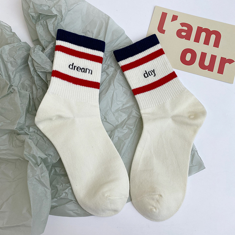 Mohe White Day Dreams Ins Korea English Alphabet Socks Women's Midcylinder White Tide Socks Cotton Japanese Sox