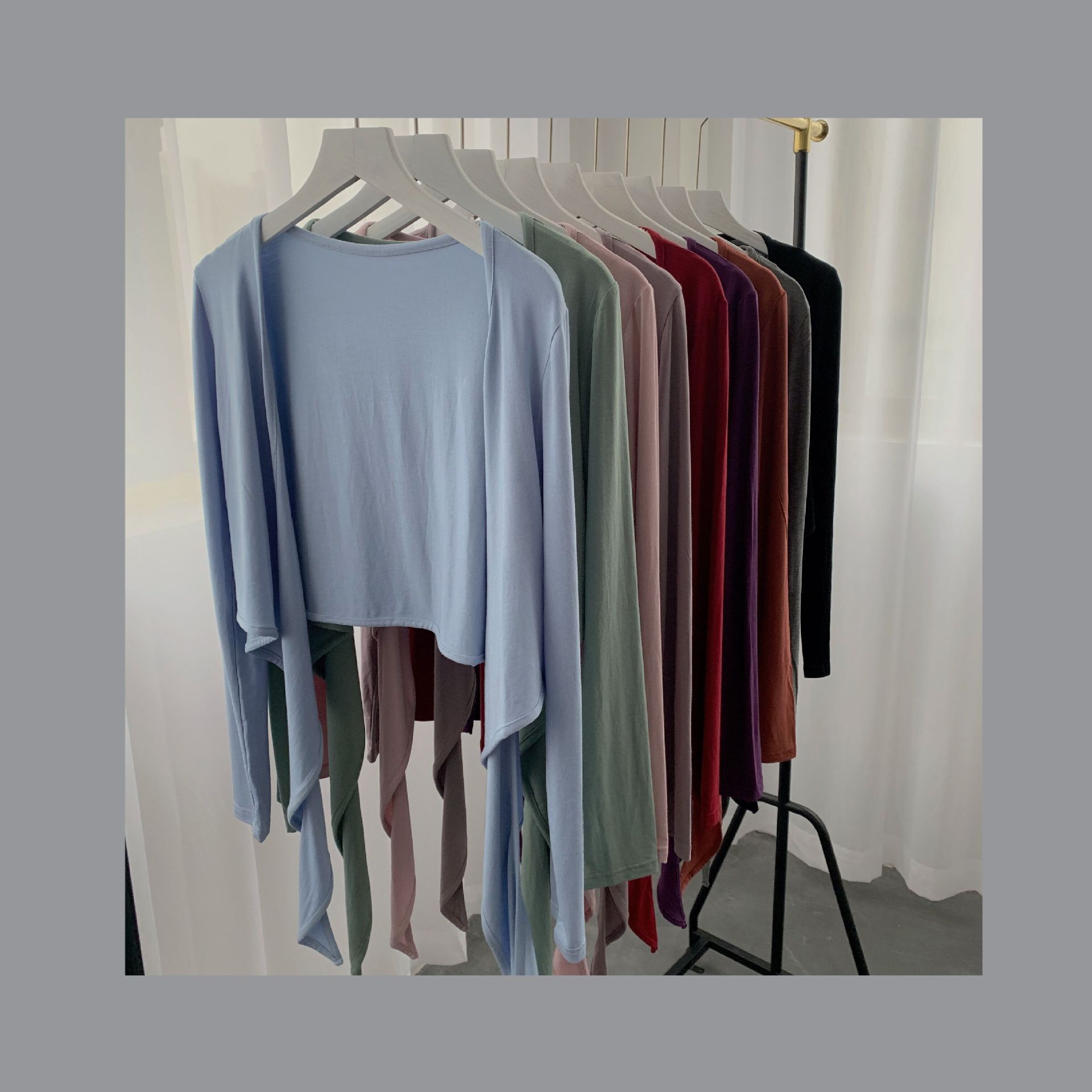 Quality and soft 40 modal straps slim fit and gentle Morandi color V-neck long-sleeved cardigan