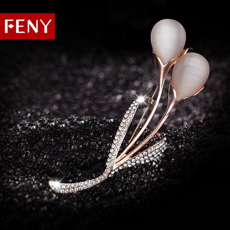 FENY simple and elegant corsage female brooch ins trendy personality suit pin cute Japanese shawl buckle accessories