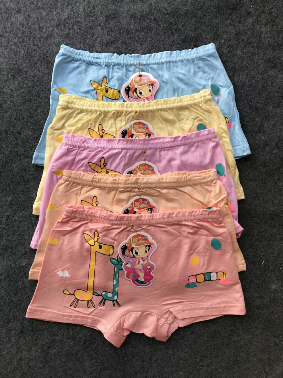 3 kinds of girls ' underwear Pure cotton flat angle middle and large child little girl baby four corners children's underwear female