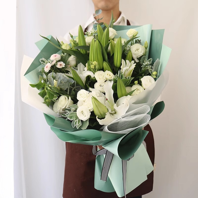 Shanghai Rose Perfume Lily Flower Bouquet Birthday Blessing Flower Delivery Same-City Delivery for Boyfriend/Girlfriend Shenzhen Guangzhou