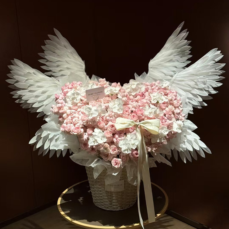 Nationwide Angel Wings Hug Bucket Bouquet Flower Delivery Same-City Delivery for Girlfriend's Birthday Proposal Shanghai Shenzhen