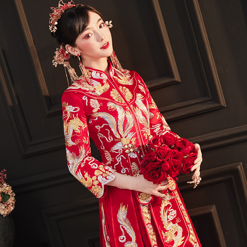 Winter suhe traditional wedding dress, 2020, Chinese style, fitted, dragon and phoenix