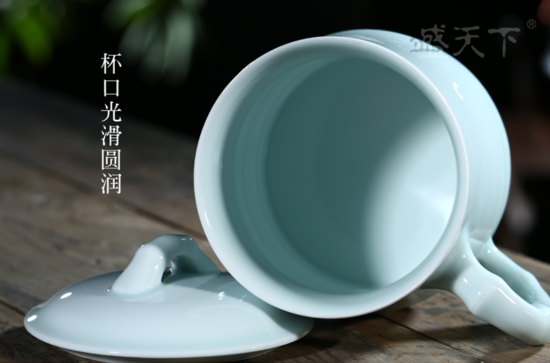 Jingdezhen ceramic cups with cover household glass celadon section office cup boss BeiYing green bamboo carving glass cup