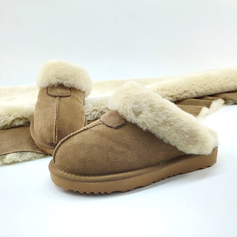 2025 Autumn/Winter New Model Sanpo Star Clogs, Unisex Outdoor Thick-Soled Sheepskin Fur Integrated Genuine Leather Non-Slip Slippers