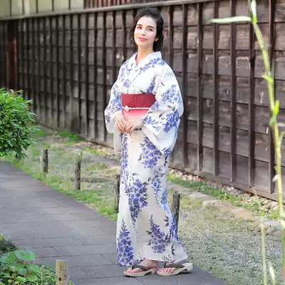 Good cargo volume less Japanese fabric cotton high-grade kimono bathrobe wisteria