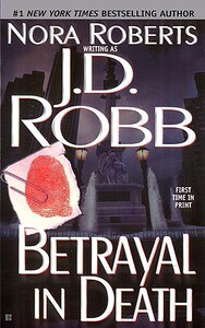 【预售】Betrayal in Death