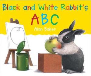 【预售】Black & White Rabbit’s a