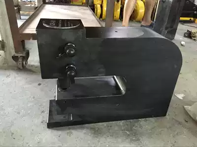 Non-standard custom hydraulic punching machine can be customized channel steel punching machine I-beam angle steel punching machine 50 tons 100 tons