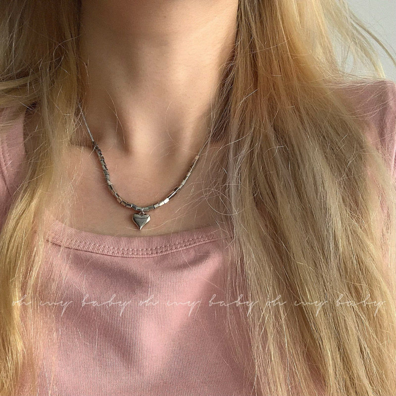 Square beaded love peach heart pendant necklace collarbone chain all-match sweet and cool temperament cold wind oh my baby