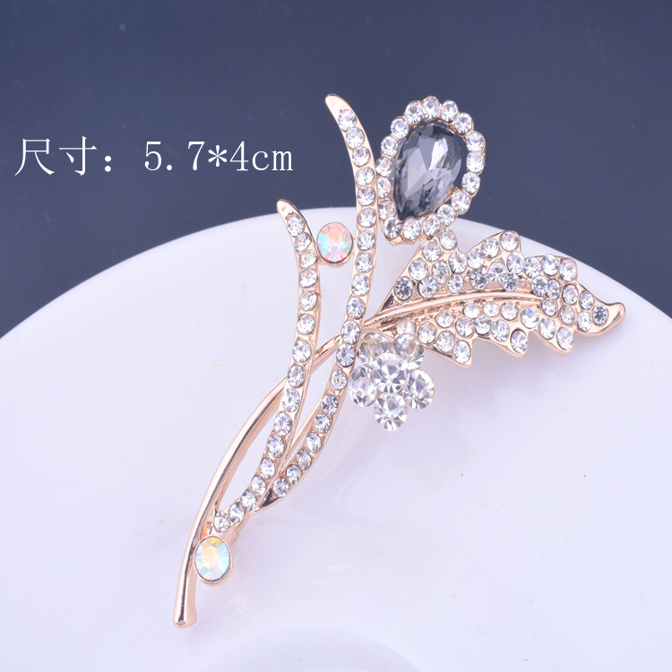 2018 mới tinh tế thủy tinh trâm pha lê nữ cổ áo thanh lịch khóa trang sức cổ áo kẹp pin trâm cài trâm cài áo cao cấp