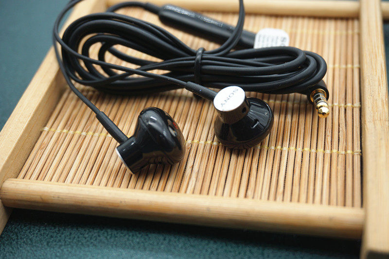 Tai nghe sony sth32 chính hãng - độc lạ, âm thanh hay