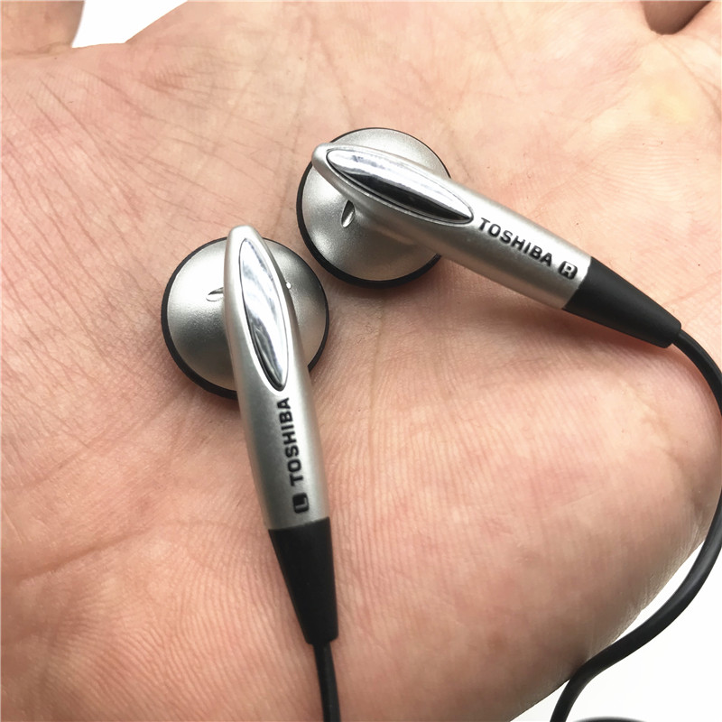Stock 10 Old Toshiba earplugs length lines design the sound of classic memories